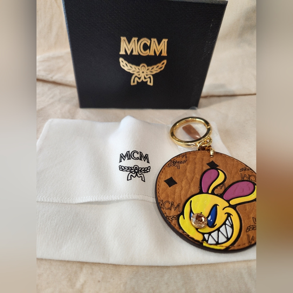 MCM KEY RING - Picture 4 of 8